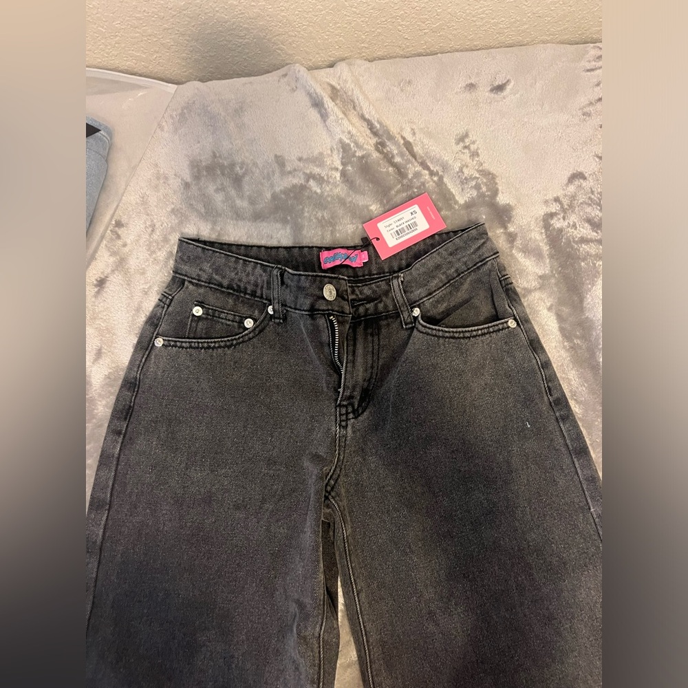 black wide leg low rise jeans